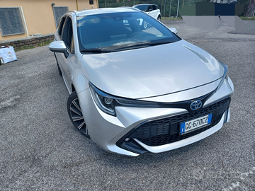 Toyota Corolla Touring Sport style 2.0 179cv