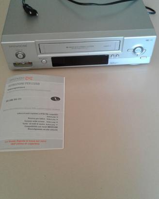 Videoregistratore Daewoo da riparare.