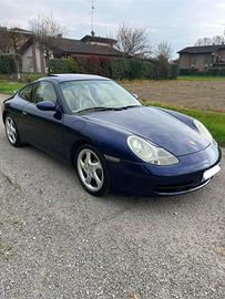 Porsche 911(996) carrera 4