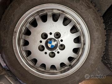 Cerchi Bmw 7j x 15 H2 Gomme 205/60/15 91H