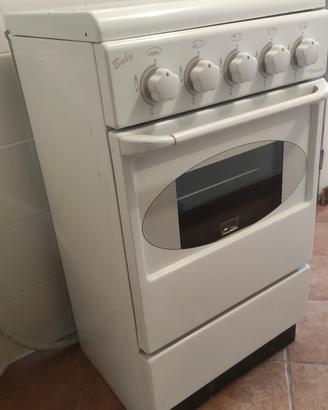 cucina a gas con forno 