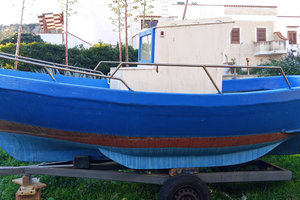 Gozzo in vetroresina MT 5