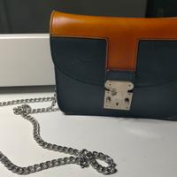 Borsa piccola a tracolla in pelle saffiano 