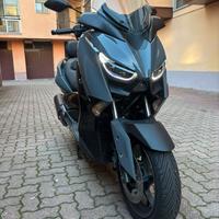 XMAX 300 TECH MAX