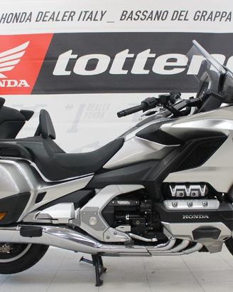 HONDA GOLDWING 1800 TOUR DCT KM 24717