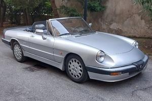 alfa romeo duetto spider 2.0 quadrifoglio verde