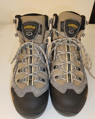 scarponcino treckhing tg. 40,5