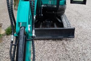 escavatore nuovo