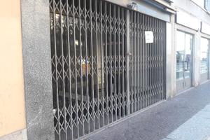 Negozio commerciale vicinanze porta torre