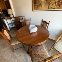 Tavolo tondo allungabile in legno massello