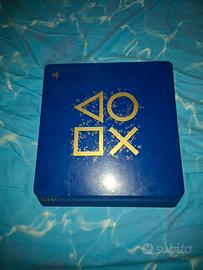 ps4 slim usata condizioni buone cavi e  joystik