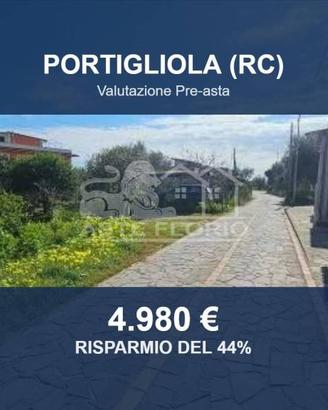 Immobile in asta di 2216 m² a Portigliola