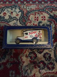Modellino pepsi da collezione