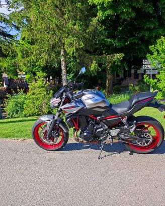 Kawasaki z650 imm 04/2024