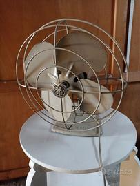 Ventilatore vintage anni 60 funzionante.
