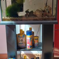 set acquario Tetra 60 LT attivato con mobile