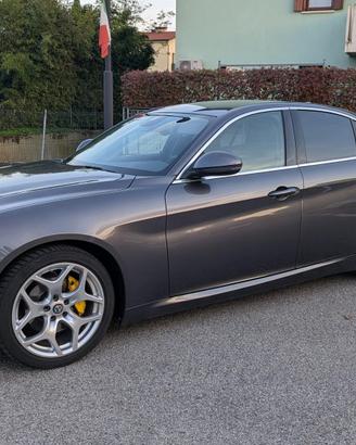 Alfa Romeo Giulia 2.2MJTD ATM8 Executive 