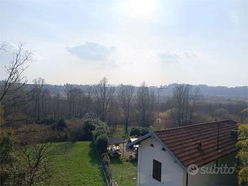 Villa Indipendente con giardino