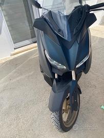 Yamaha X-Max 300 - 2022