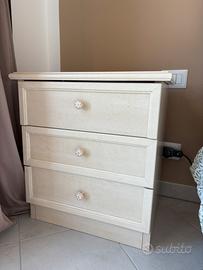 2 comodini legno chiaro