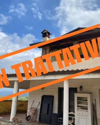 Villa di 242 m² con più di 5 locali a San Cesareo