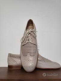 Scarpe PERTINI per VERGELIO stringate n. 40 Abbigliamento e Accessori In vendita a Varese