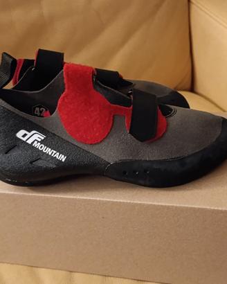Scarpe per arrampicata