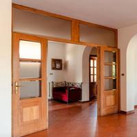 porta rettangolare a quattro battenti