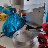 planetaria con accessori al primo che viene