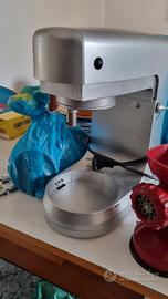 planetaria con accessori al primo che viene