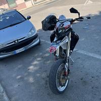 Motard Husqvarna 610