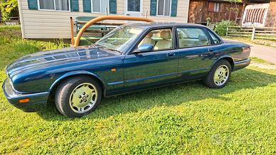 Jaguar XJ6 4.0