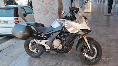 CF Moto 650Mt