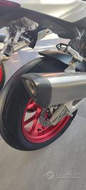 Aprilia rsv4 factory
