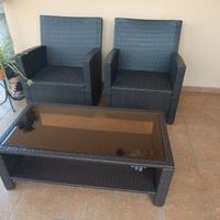 Set da giardino in vimini .