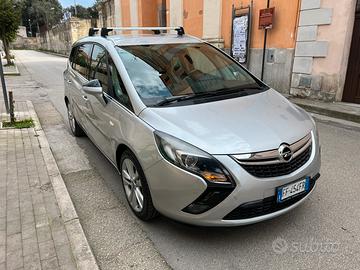 Opel Zafira Tourer 1.6 Cosmo