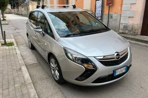 Opel Zafira Tourer 1.6 Cosmo