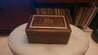 portagioie vittoriano