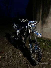 Husqvarna WR 125
