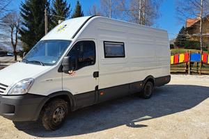 Furgone camperizzato omologato