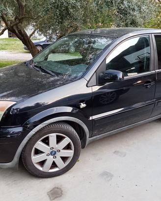 Ford Fusion 1.4 TDI