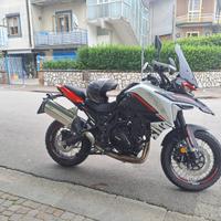 Moto benelli trk 702x
