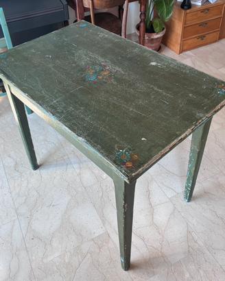 Tavolo vintage tirolese decorato a mano