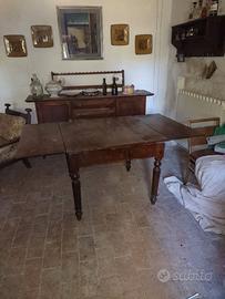 Tavolo rustico allungabile da casale o da cucina