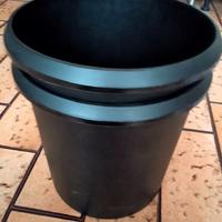 coppia vasi vinile neri   nuovi