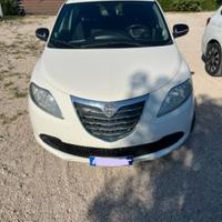 Lancia y 2014 1300 multijet