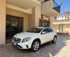Mercedes-benz GLA 200 d Automatic Business