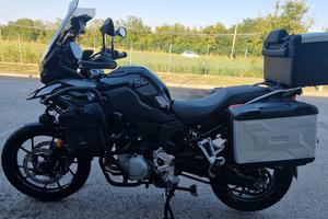 BMW F 750 GS triple blak