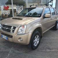 ISUZU D-Max 2.5 TD cat Crew Cab 4WD Pick-up LS E