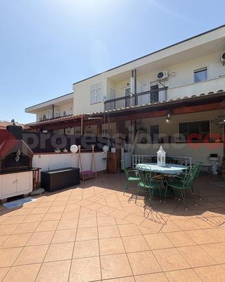 Villa a schiera Terracina [Cod. rif 3310849VRG]